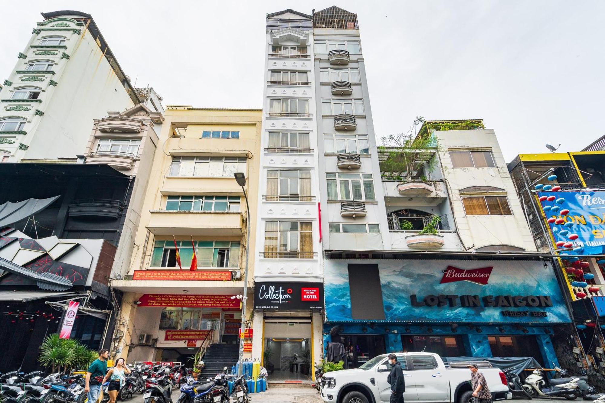 Khách sạn Collection O Madam Cuc Bui Vien Hotel. TP. Hồ Chí Minh